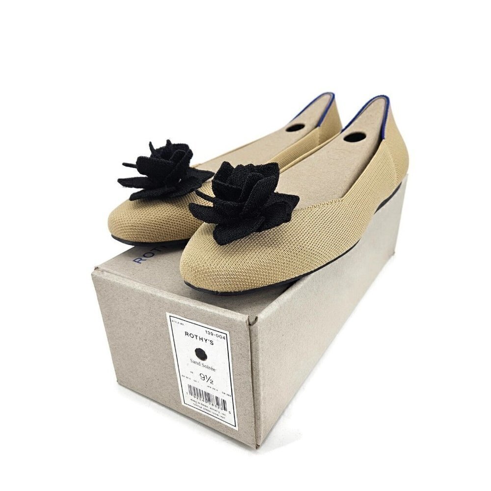 New Rothys The Petal Square Womens 9.5 Sand Soiree Flats